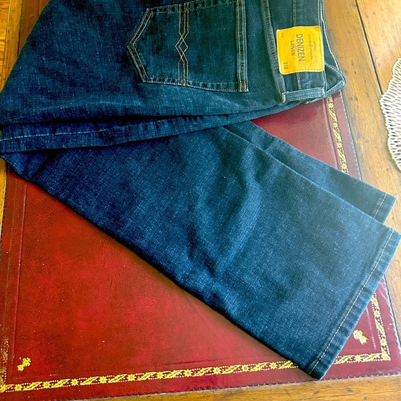 Levi's Denizen Blue 218 Straight Fit Blue Jeans Size 36 W x 30 L - Picture 11 of 15